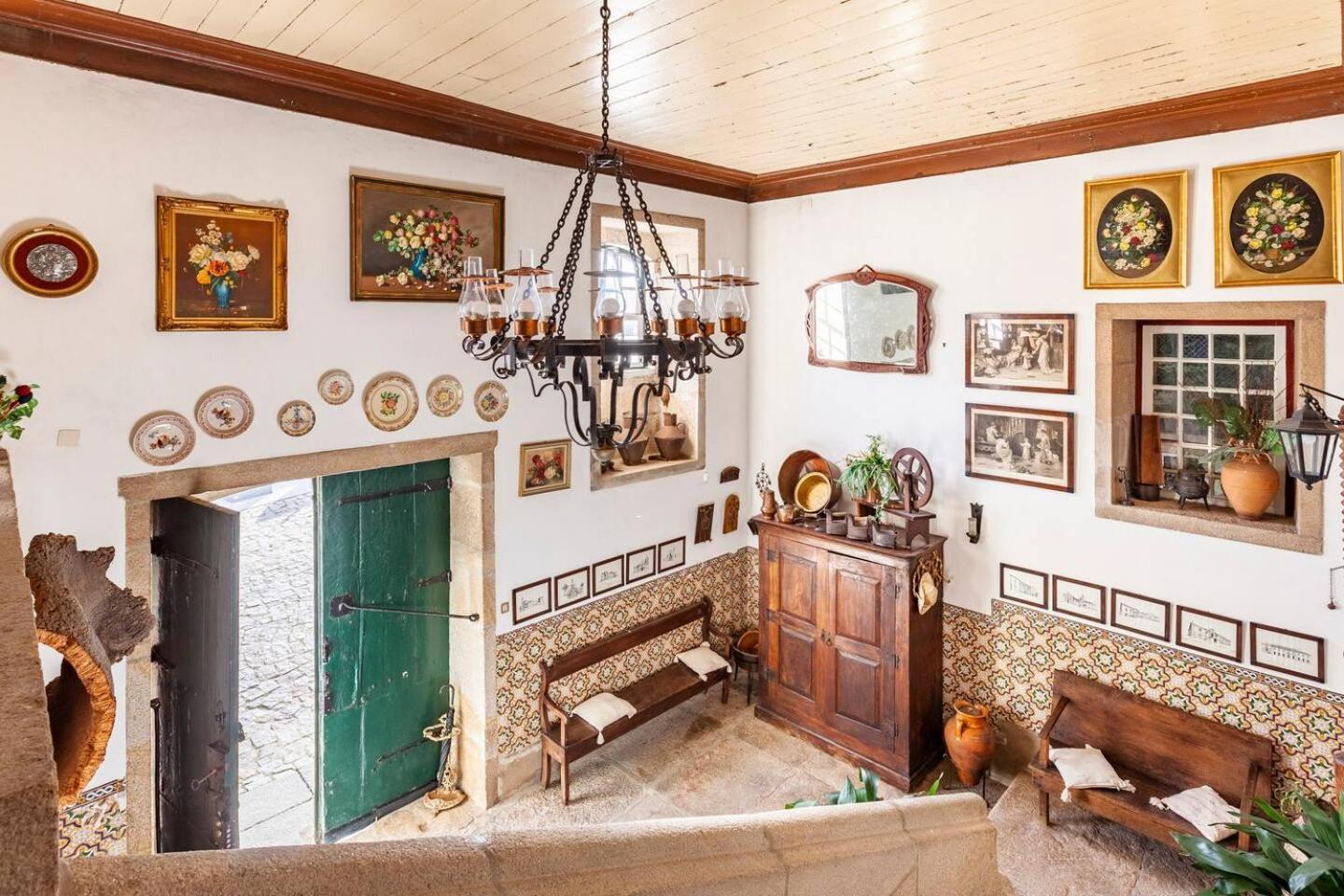 Bed and Breakfast Solar Dos Carvalhos Sernancelhe Exterior foto